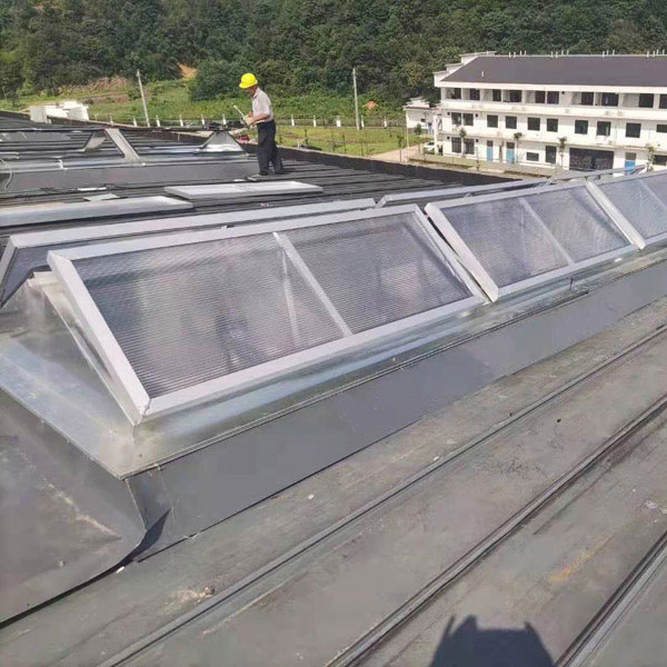 三角型排煙天窗 三角型排煙天窗